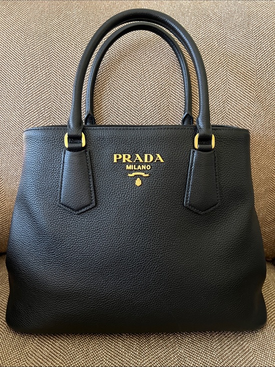Prada Handbags - Elegant Like New Prada Black Leather Top-Handle Purse
